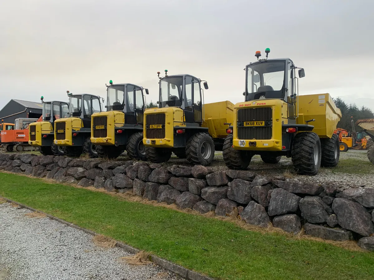 Wacker neuson. 1 - 27 ton.      Choice of16 - Image 2