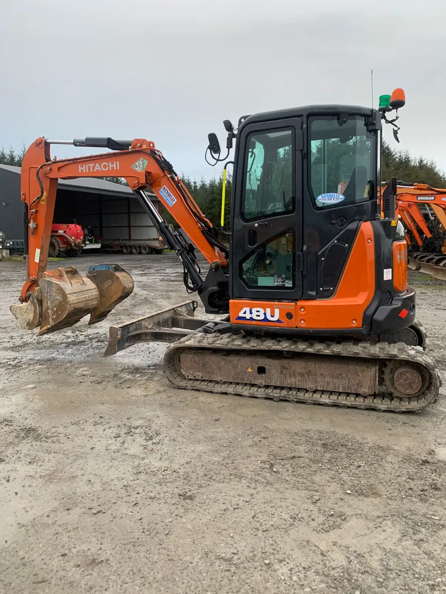 Hitachi u48-6   2022 - Image 2
