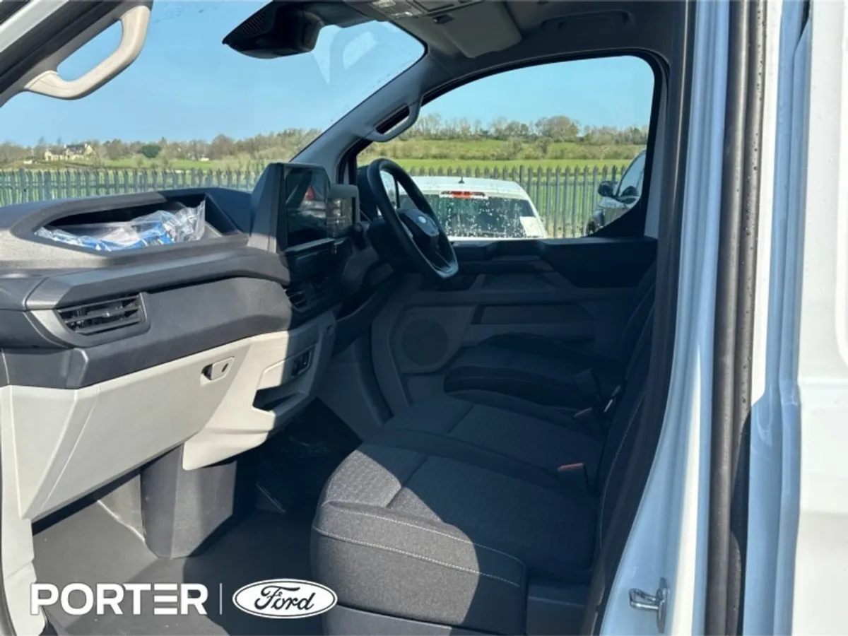 Ford Transit Custom *Order Yours Today* 2.5PHEV TR - Image 4