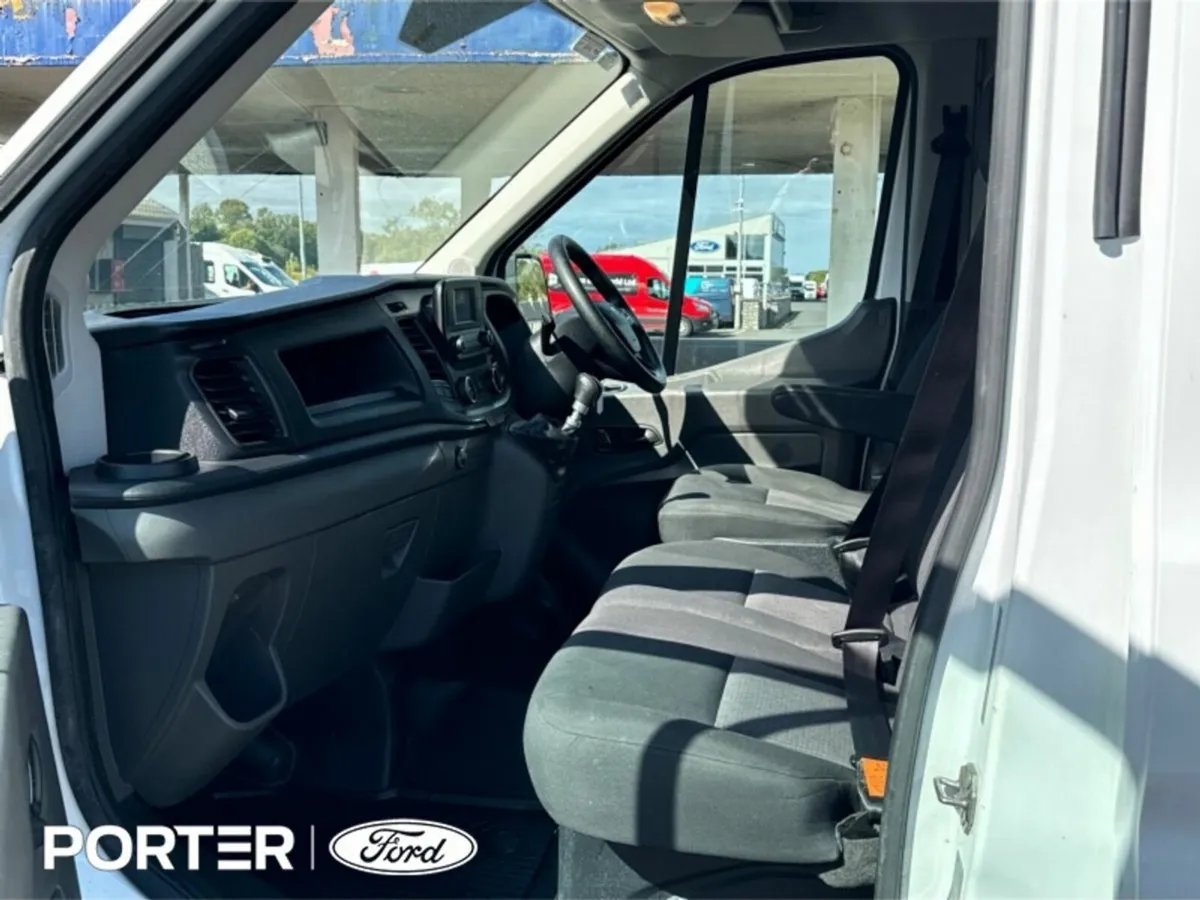 Ford Transit 2.0 LEADER 350L 130PS RWD L3H3 *PRICE - Image 4