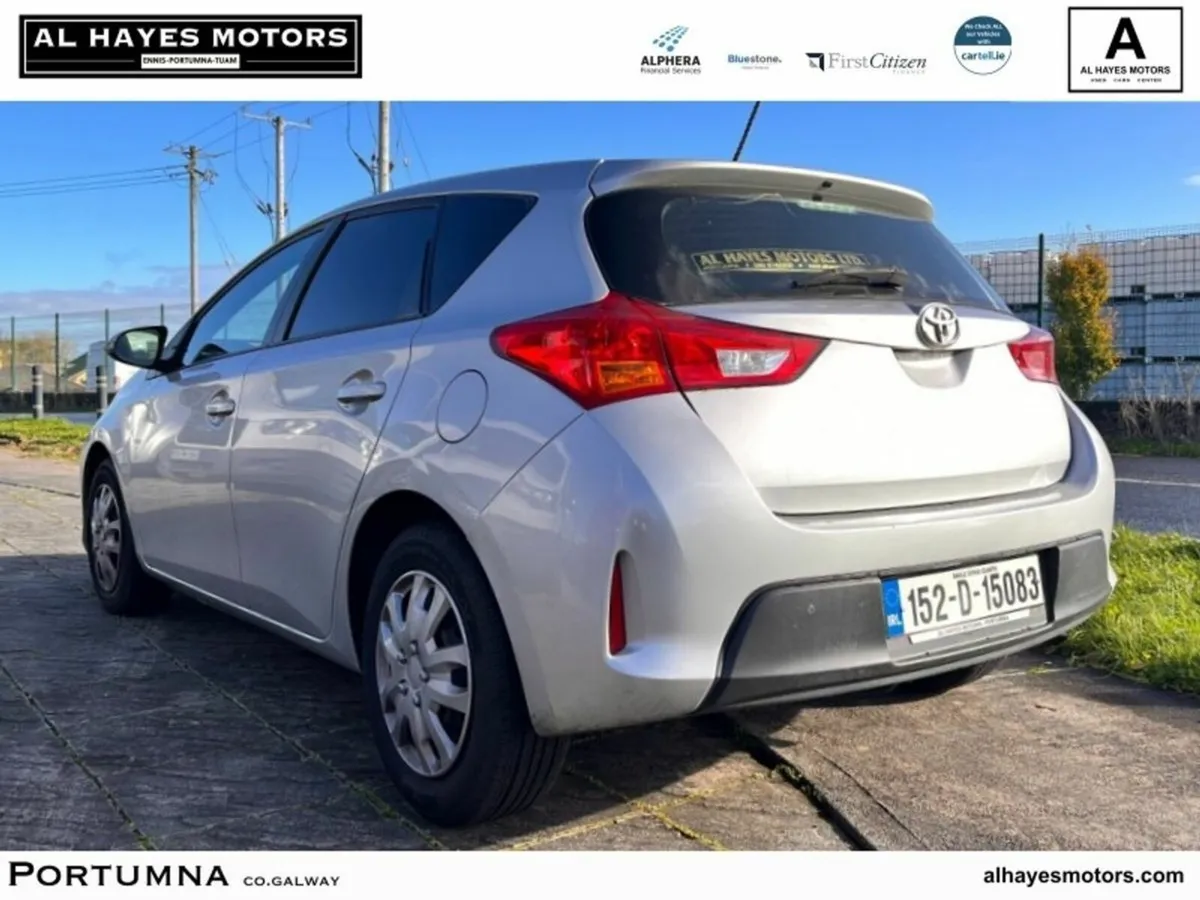 Toyota Auris VAN 1.4 D-4D TERRA - Image 2