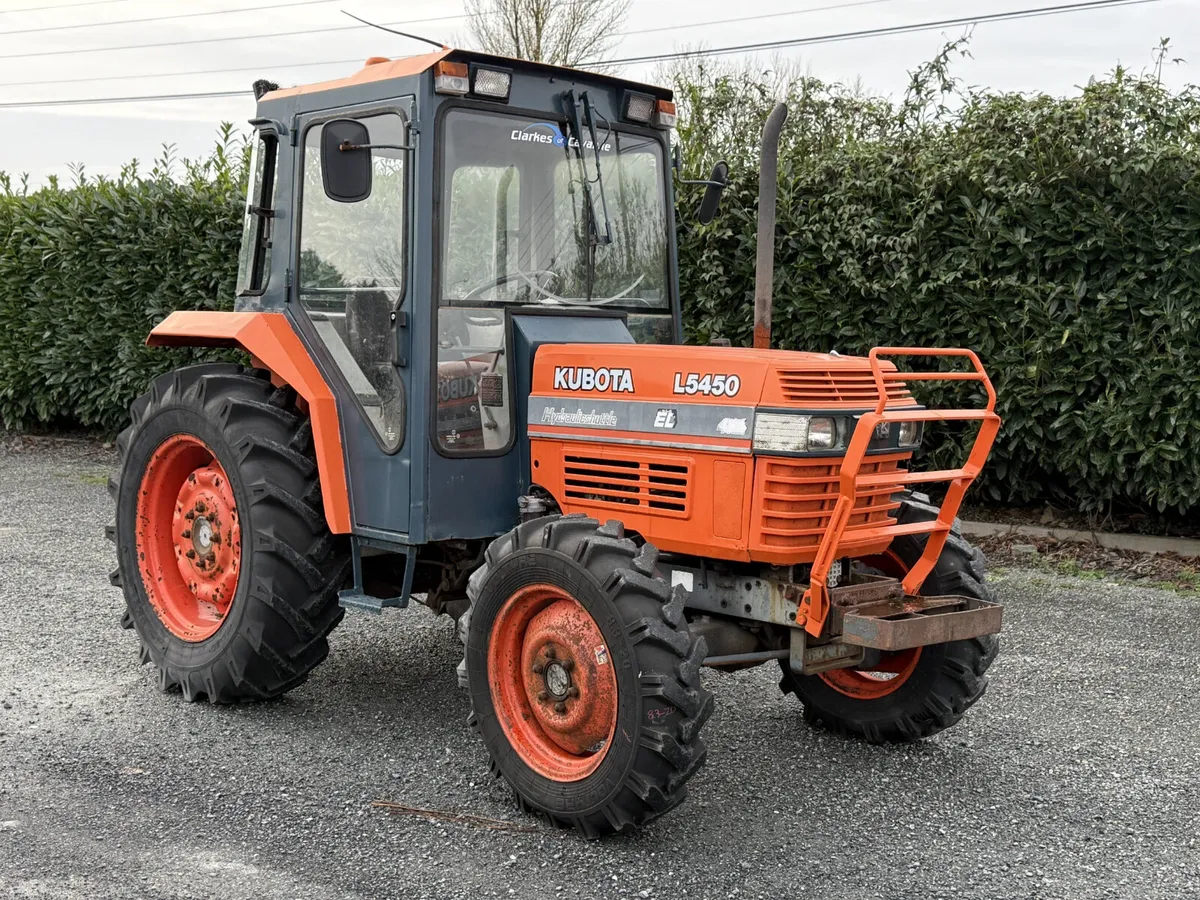 1995 Kubota L5450 – 60HP - Image 1