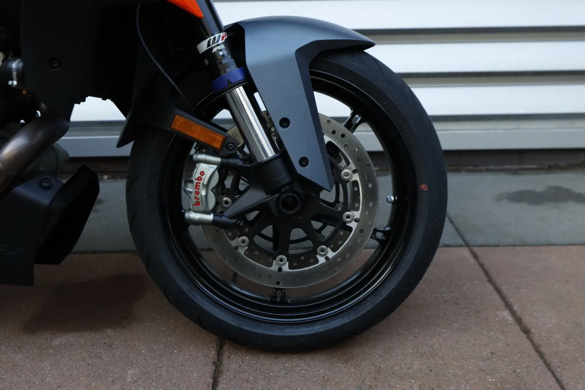 KTM 1290 SuperDuke GT - Image 4