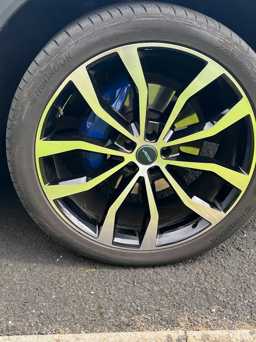 22inch Alloy Wheels - Image 2
