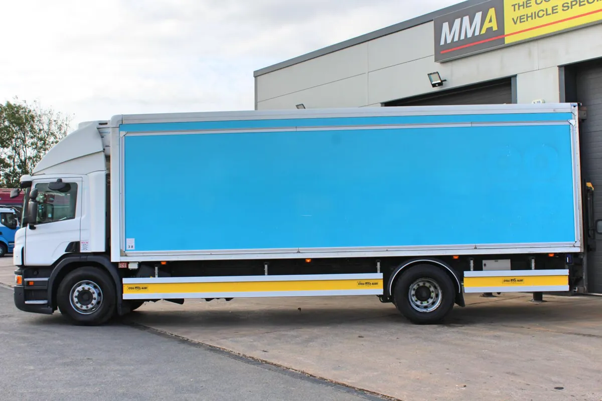 2016 (16) SCANIA P250 4X2 FRIDGE (EURO 6) - Image 4