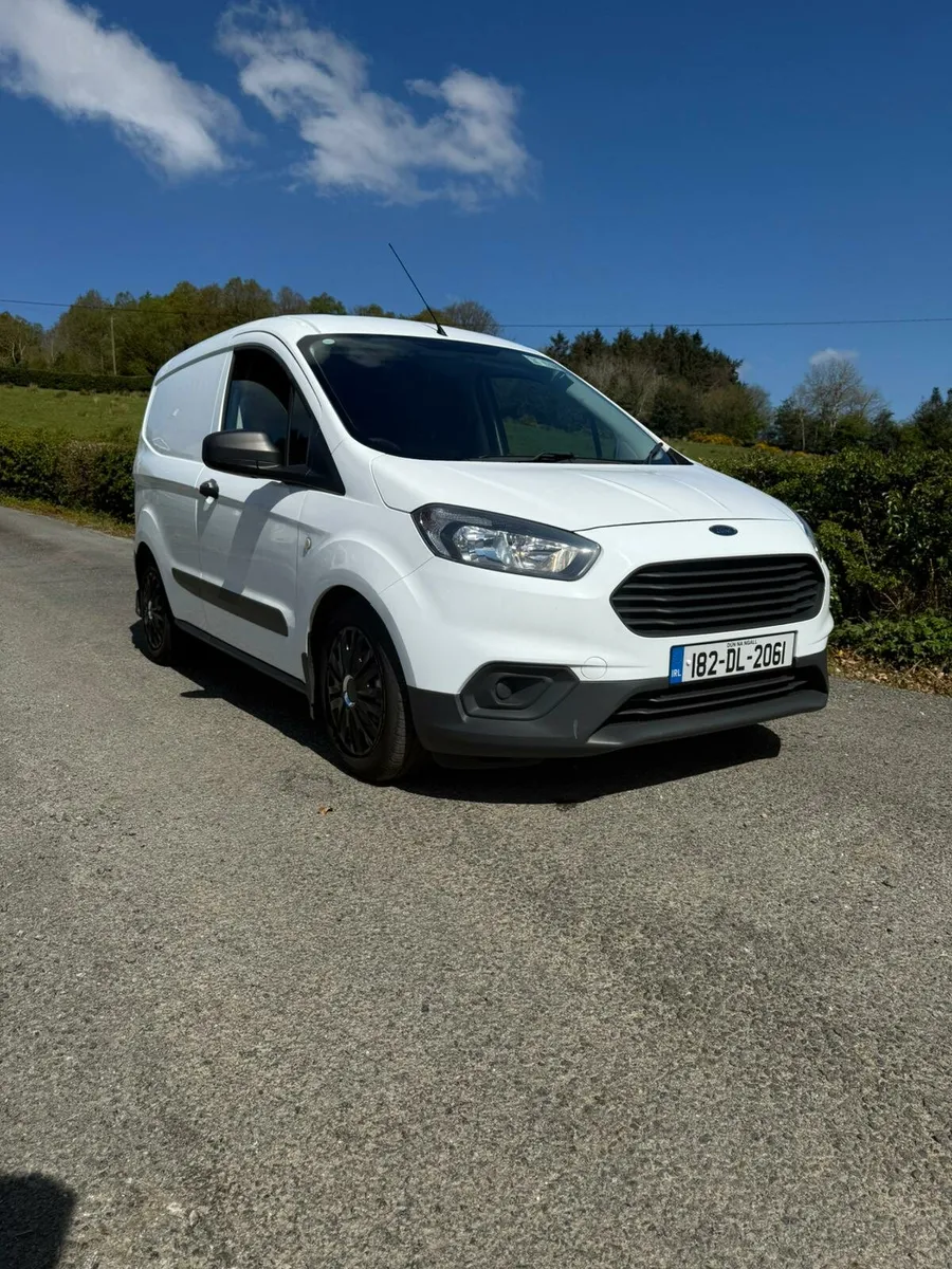 Ford transit courier base 1.5 Diesel - Image 1