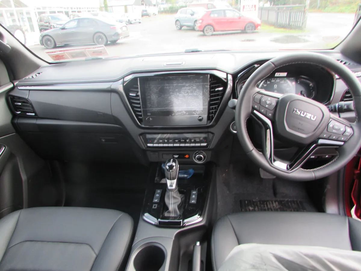 NEW ISUZU DMAX - Image 4