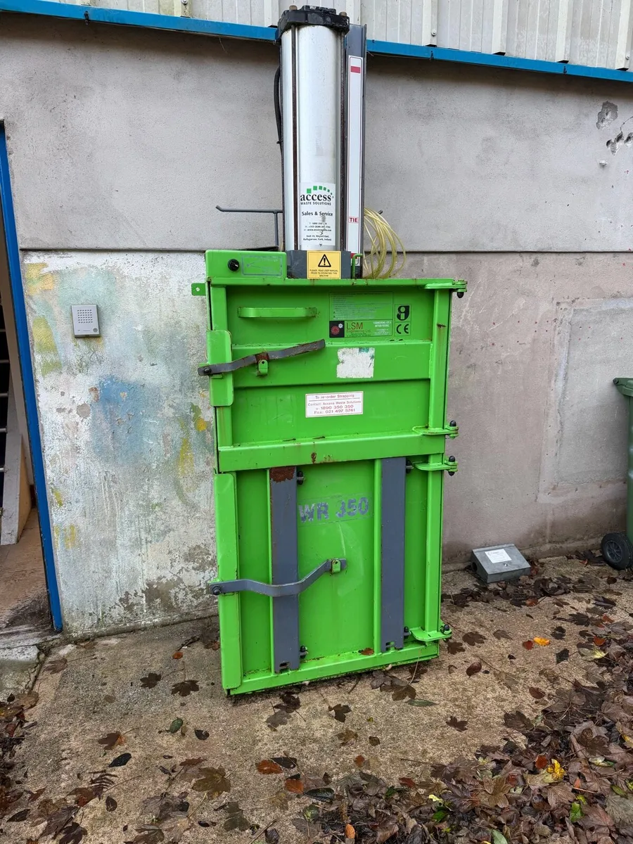 Baler machine - Image 1