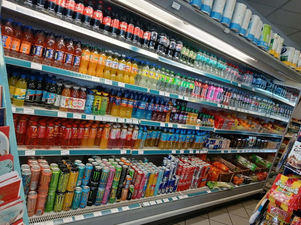 Multi deck prepack mineral and dairy cabinets - Image 2