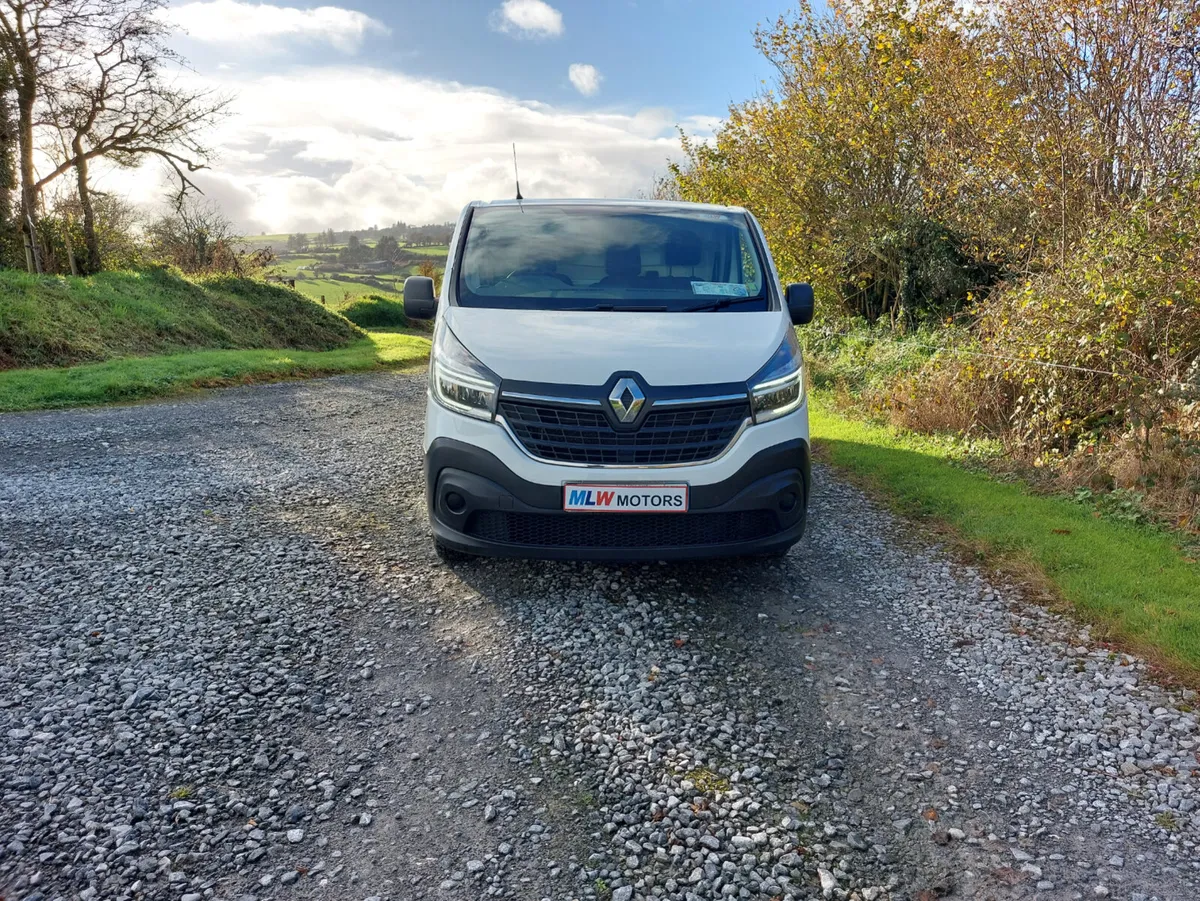 Renault Trafic 212 LWB 2.0L NEW Cond Price inc Vat - Image 3