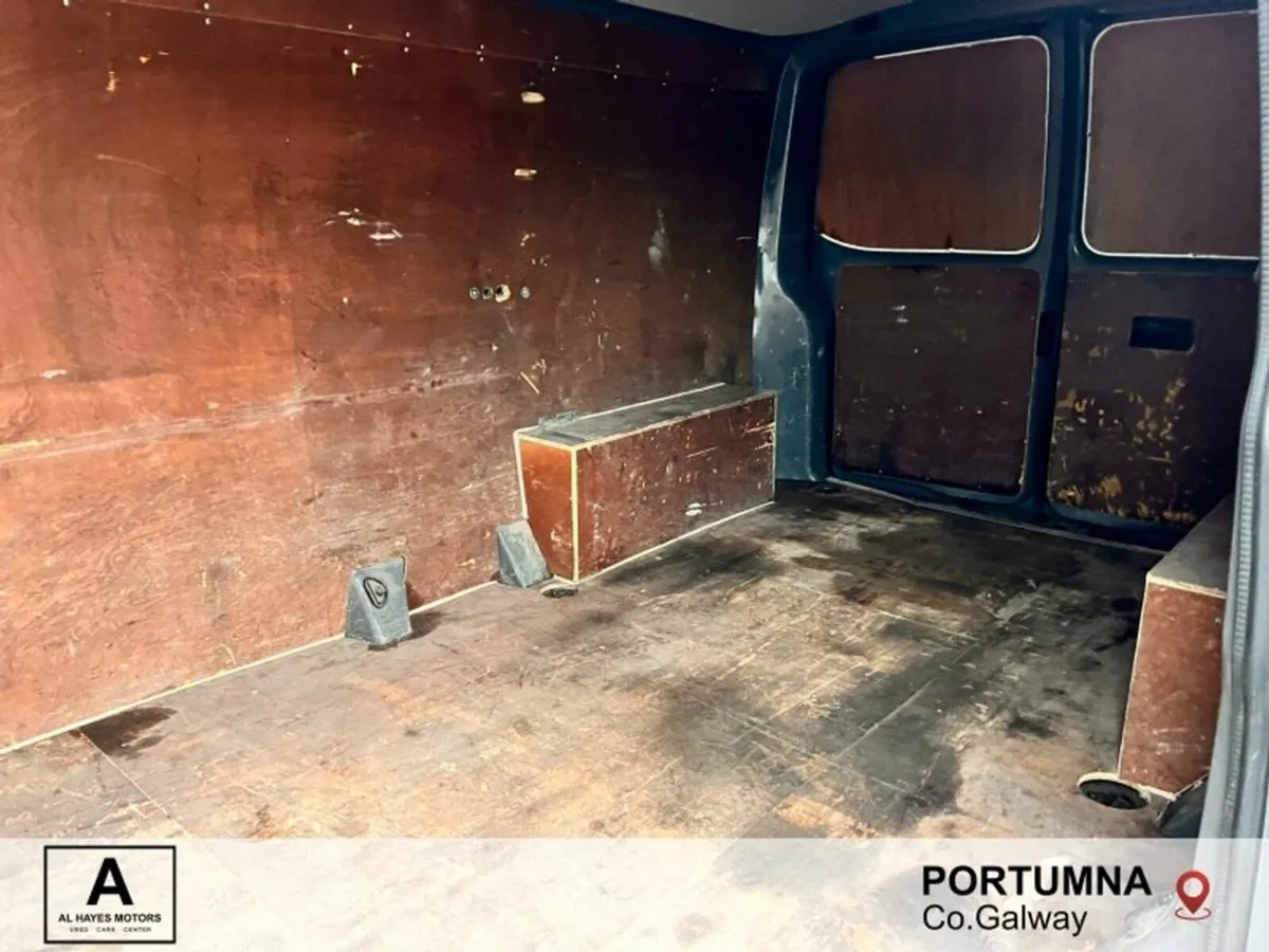 Volkswagen Transporter PVL T6 LWB 2.0TDI 6SPEED 15 - Image 4