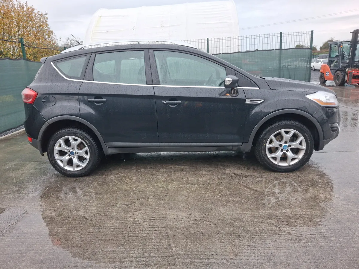 ? €300 OFF !!! 2012 Ford Kuga Zetec 4x4 Automatic - Image 1