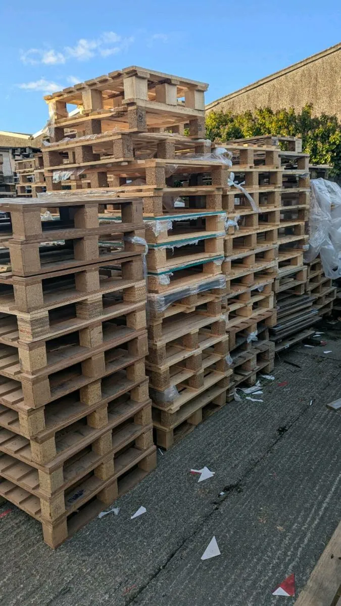 Pallets Timber Wooden pallets - Image 2