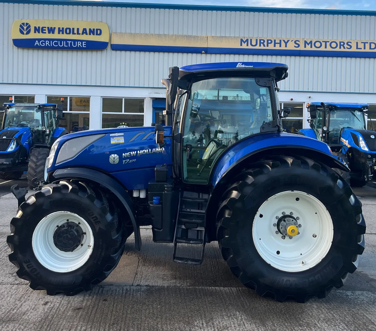 NEW HOLLAND T7.270 - Image 1