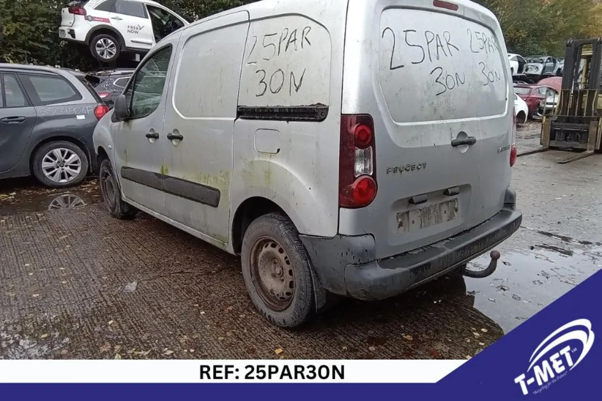 2014 PEUGEOT PARTNER BREAKING FOR PARTS - Image 4