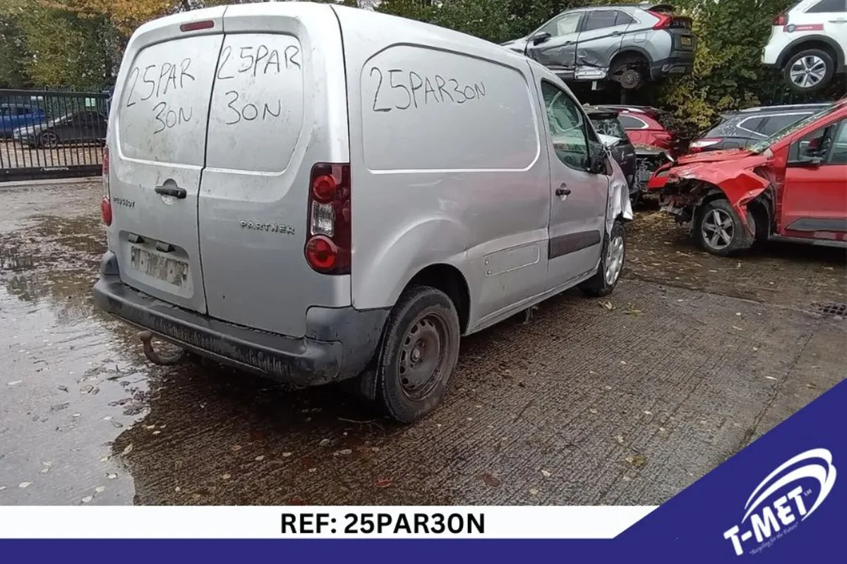 2014 PEUGEOT PARTNER BREAKING FOR PARTS - Image 2