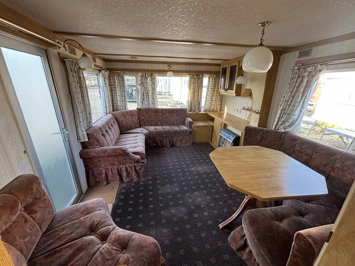 34x10 Atlas 3 Bed, Fully Serviced. - Image 2