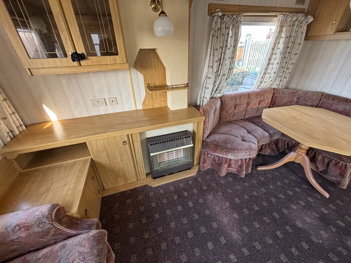 34x10 Atlas 3 Bed, Fully Serviced. - Image 4