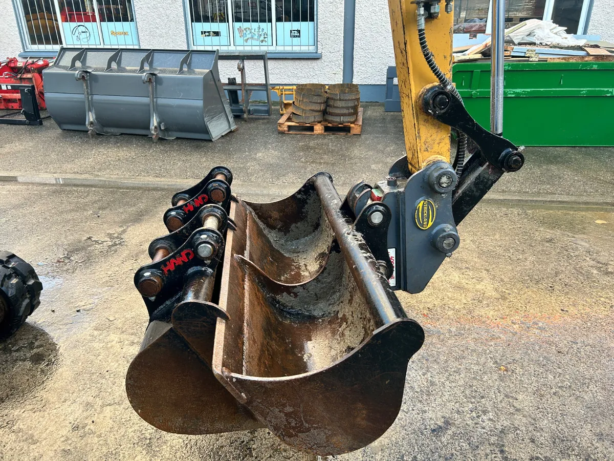 DGM 2.7 tonne - Image 4