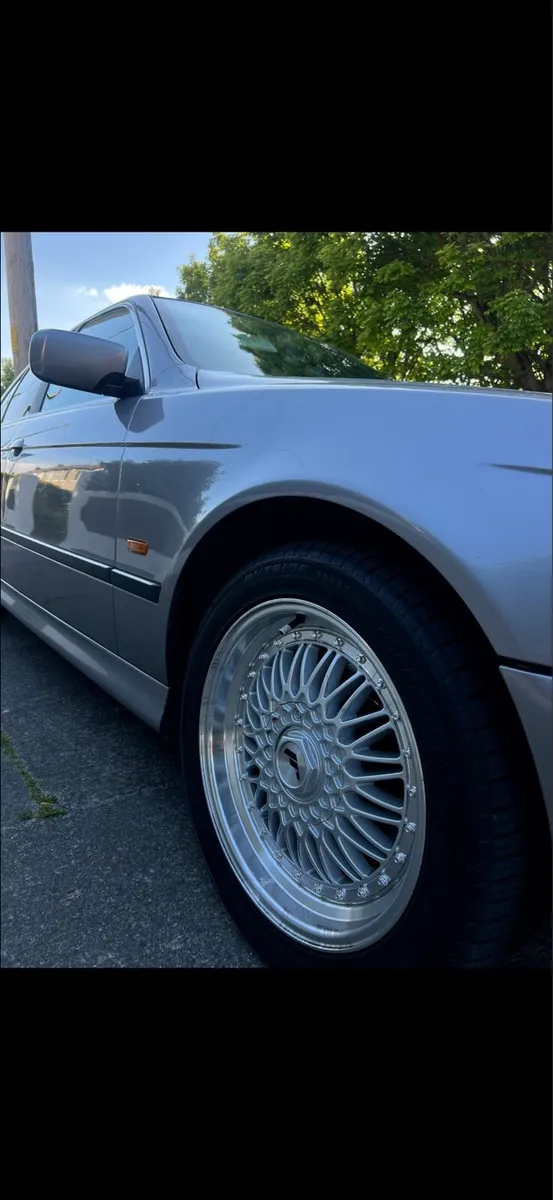 BMW 523i AUTO - classic insurance eligible €149 - Image 1