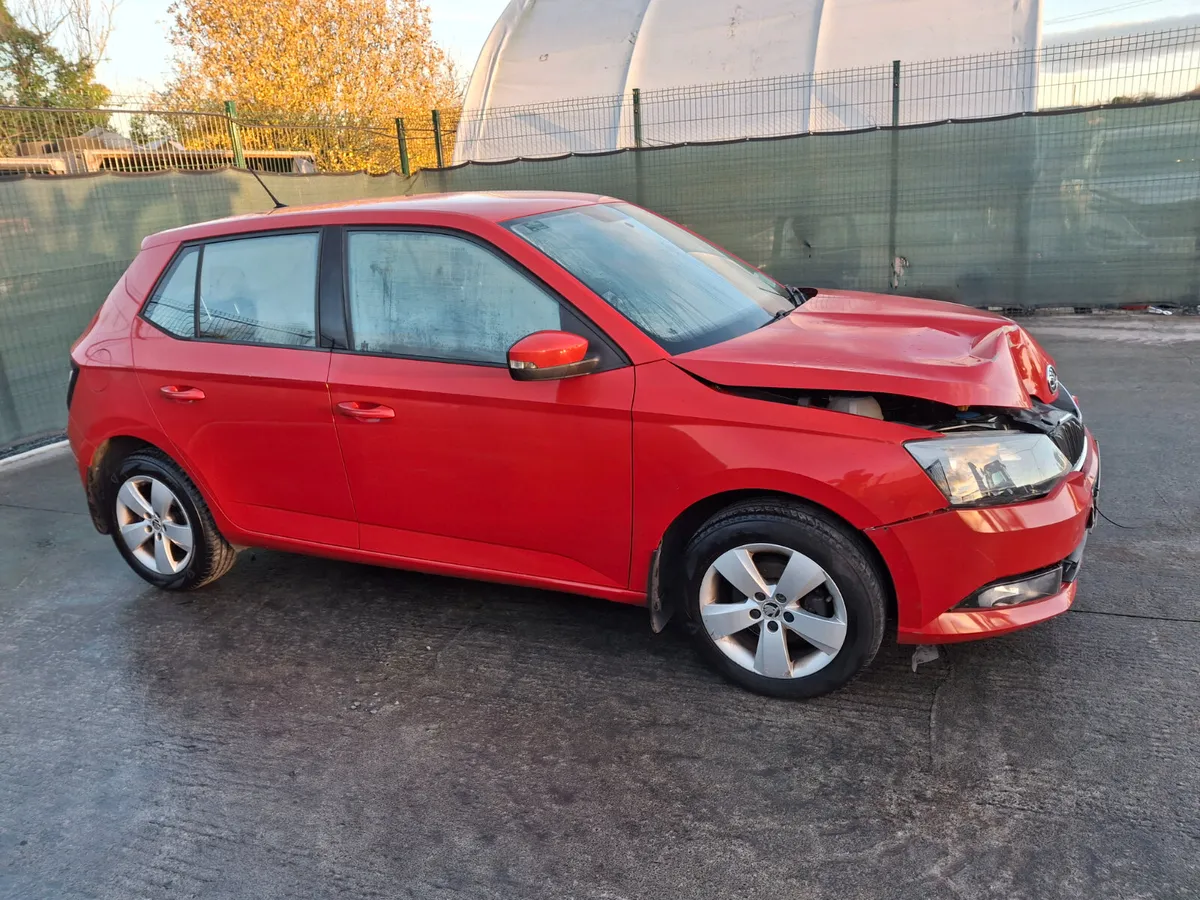 152 Skoda Fabia 1.2 TSI - Image 1