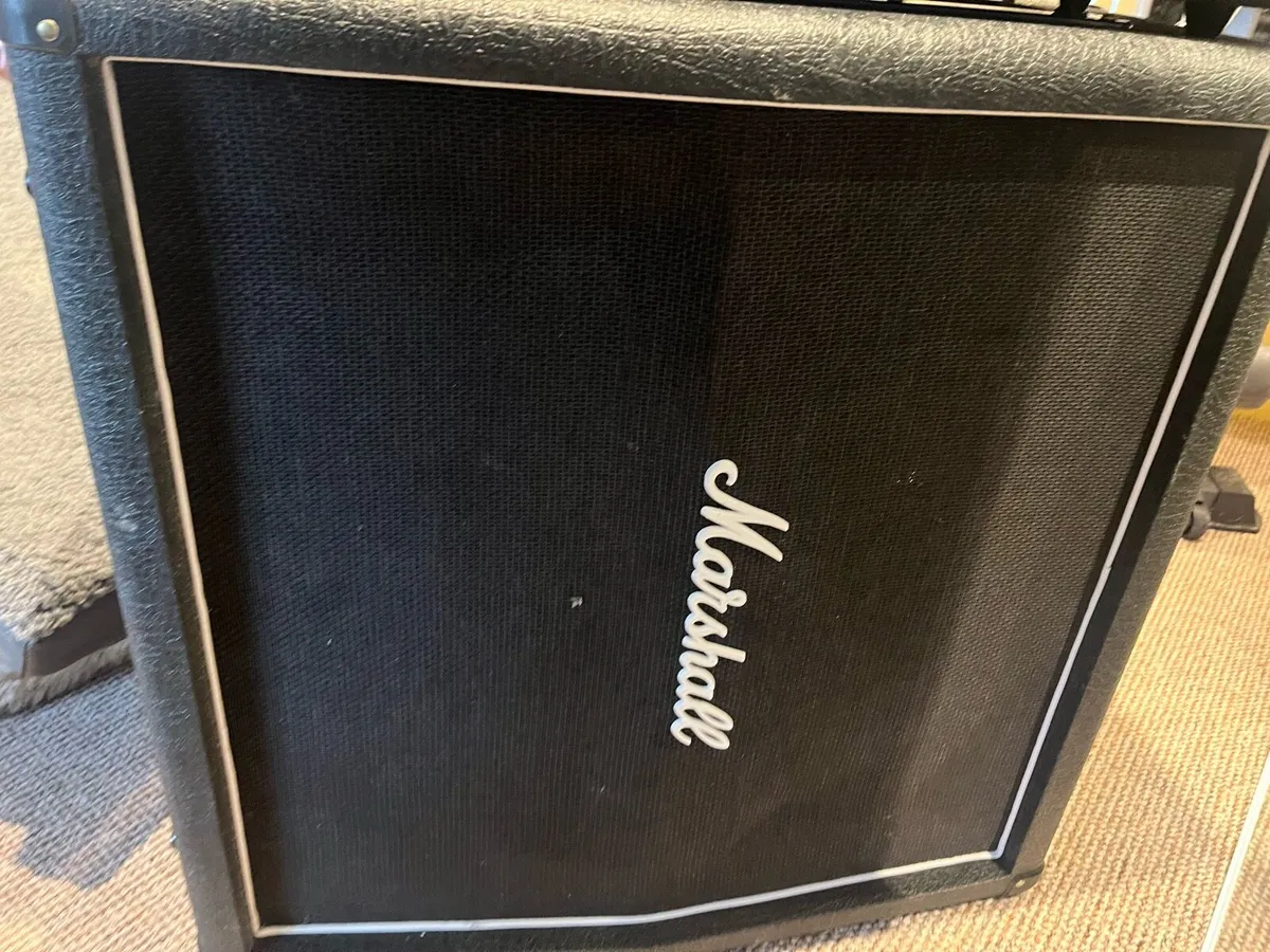 Music equipment - Image 2