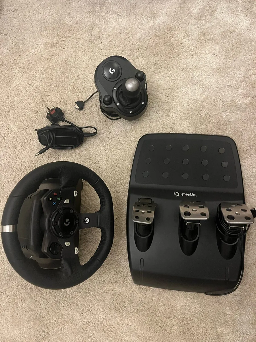 Logitech g920 Xbox one with gear stick,chair+box - Image 2