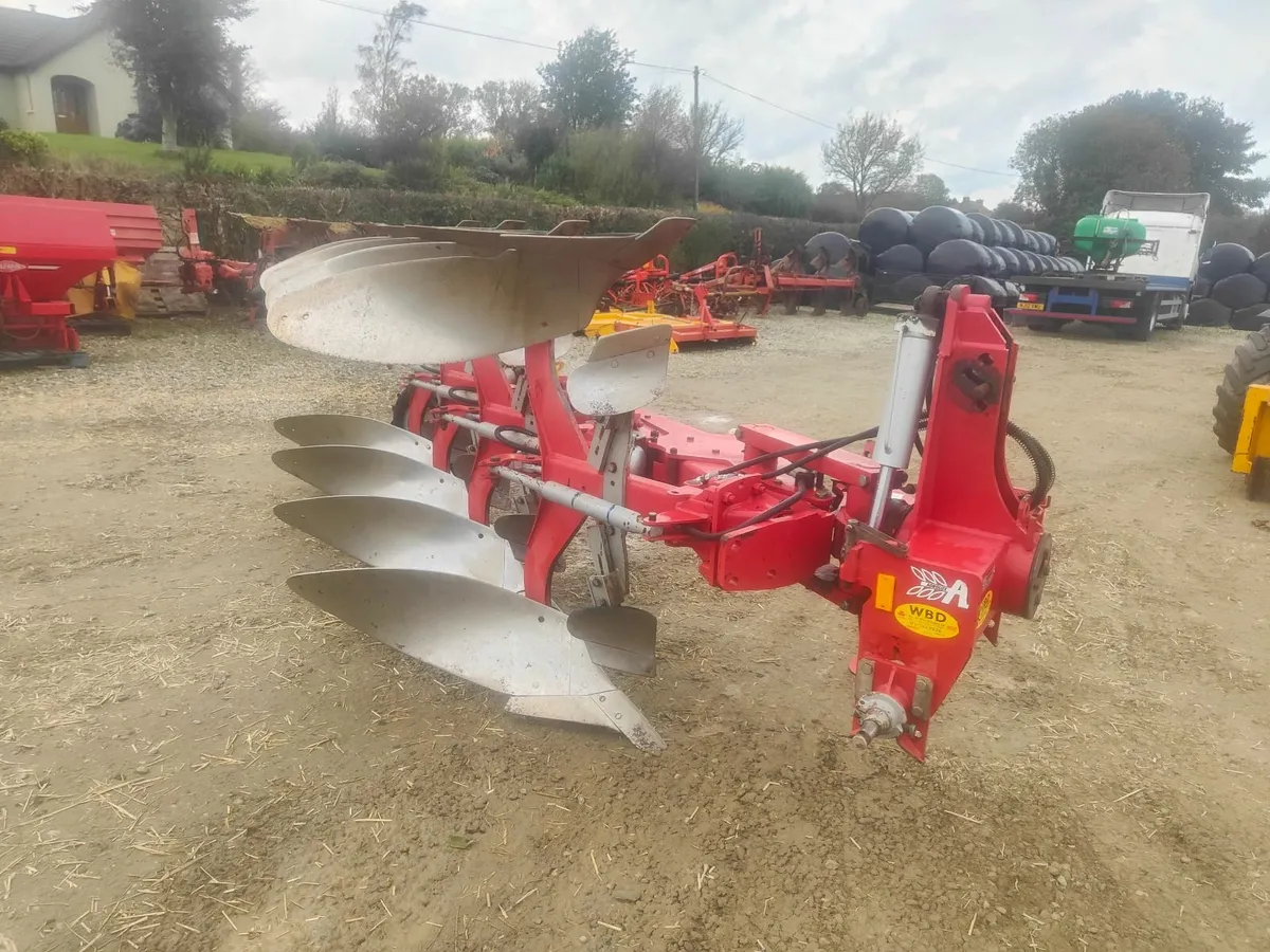Agrolux 4 furrow reversible - Image 2