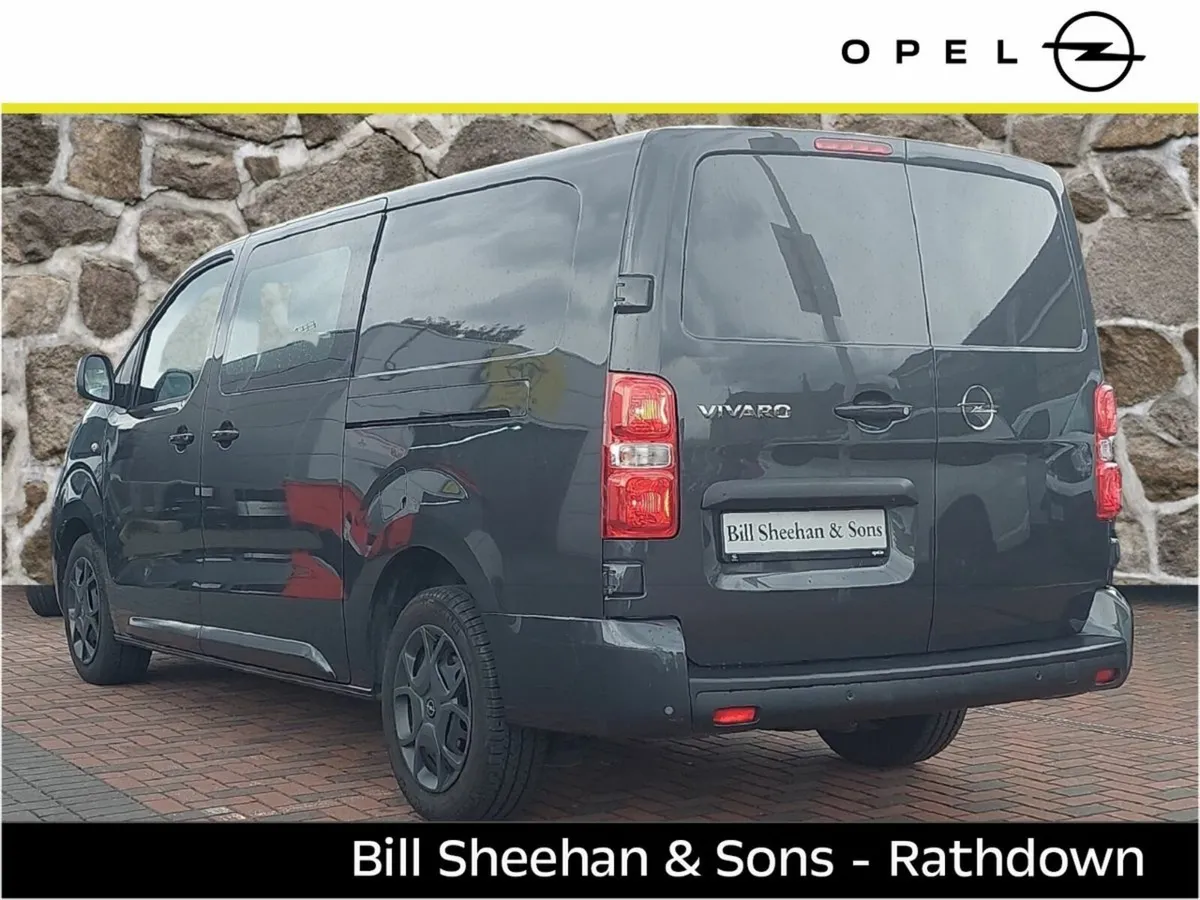 Opel Vivaro Crew Cab - Image 4