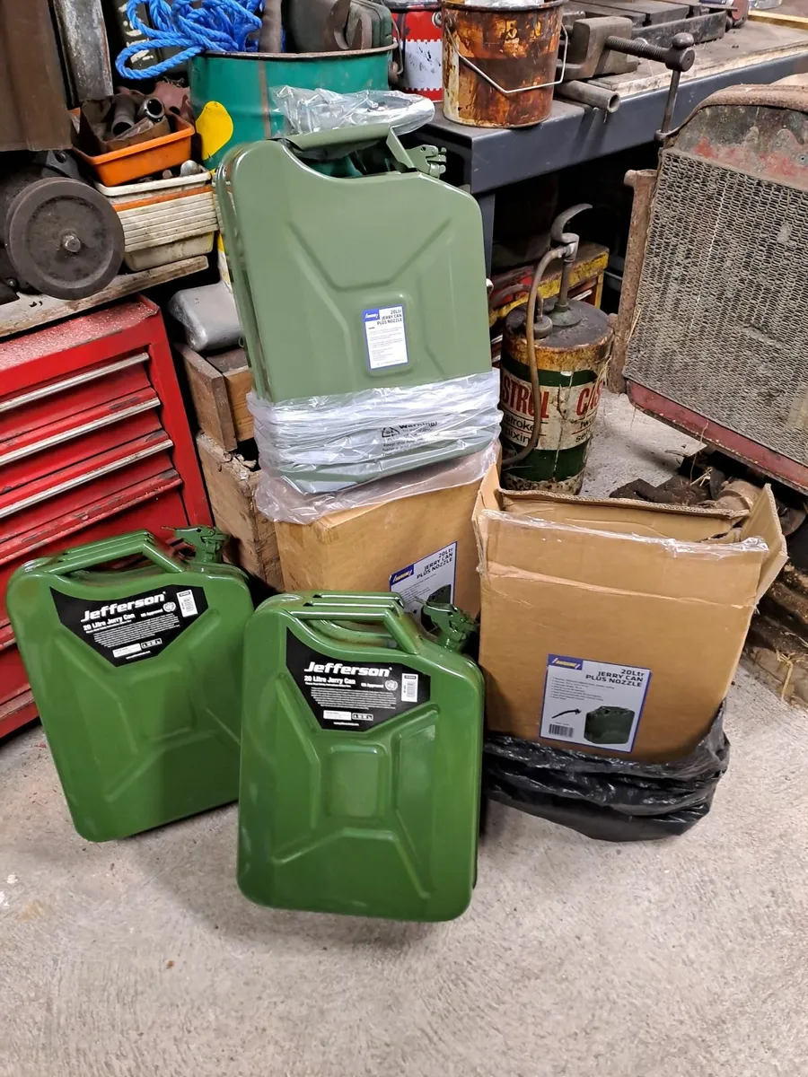 Jerry Cans + Nozzles - Image 1
