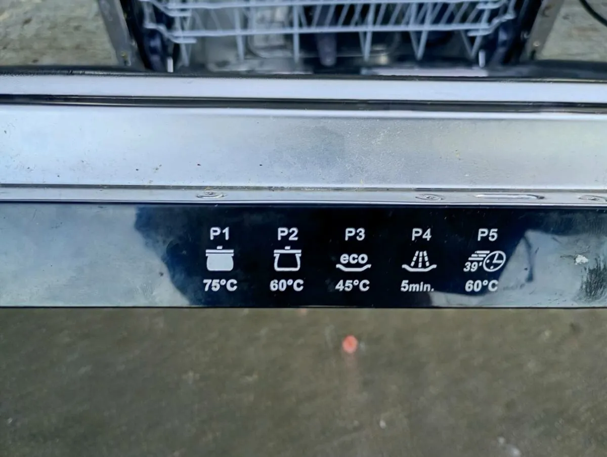 Dishwasher with warranty - Image 2