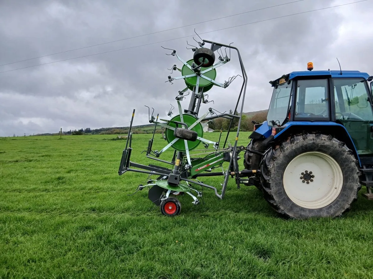 Fendt Lotus 770 Tedder NEW NEW - Image 1