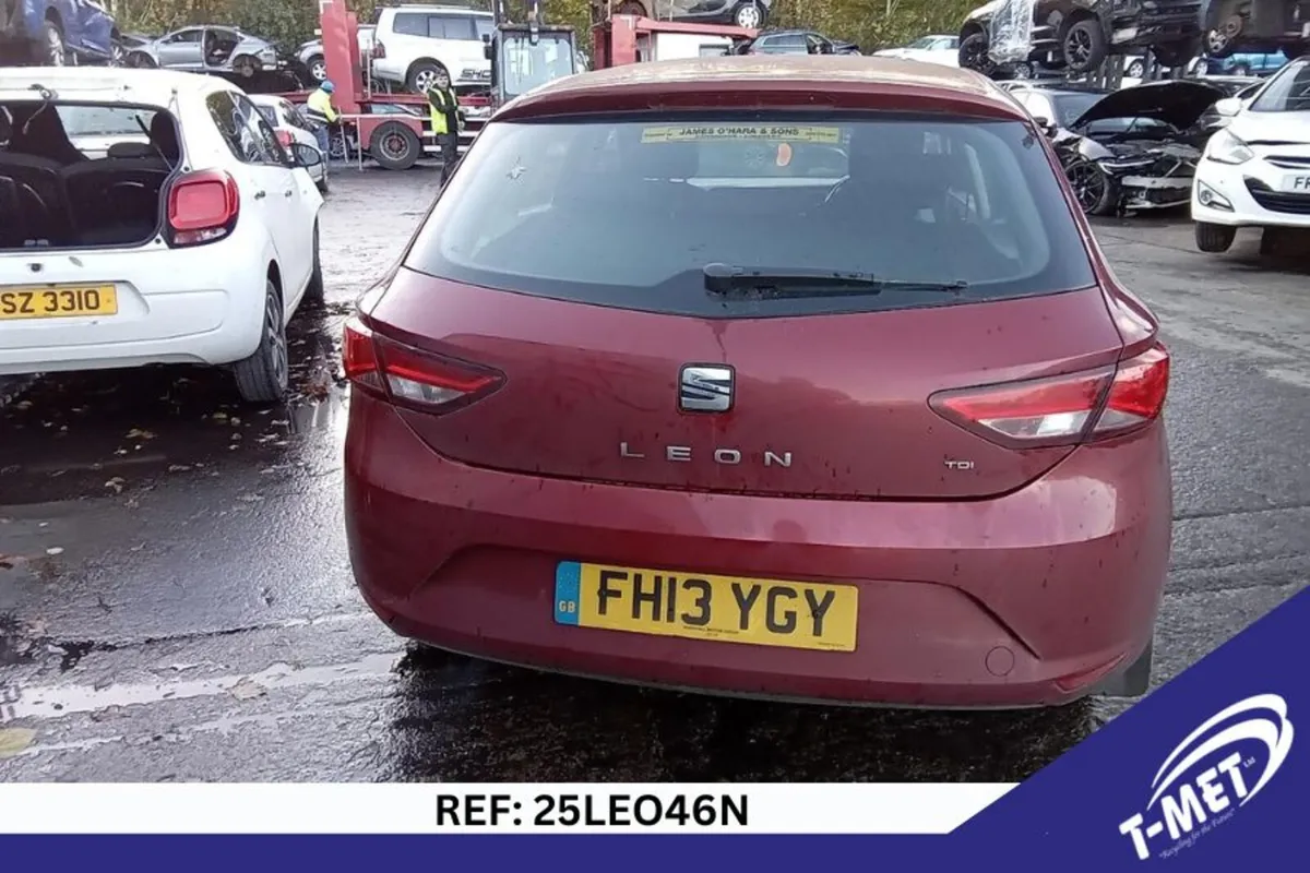 2013 SEAT LEON BREAKING FOR PARTS - Image 4