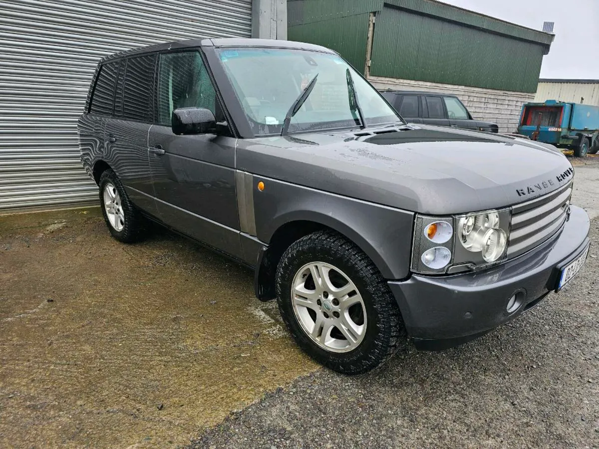 Range Rover l322 crewcab and second one for parts - Image 4