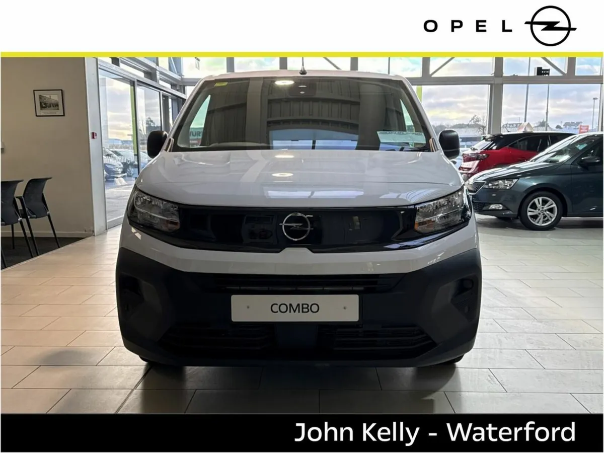 Opel Combo COMBO 19 KOMF L1H1-1.5 100BHP  D - Image 3