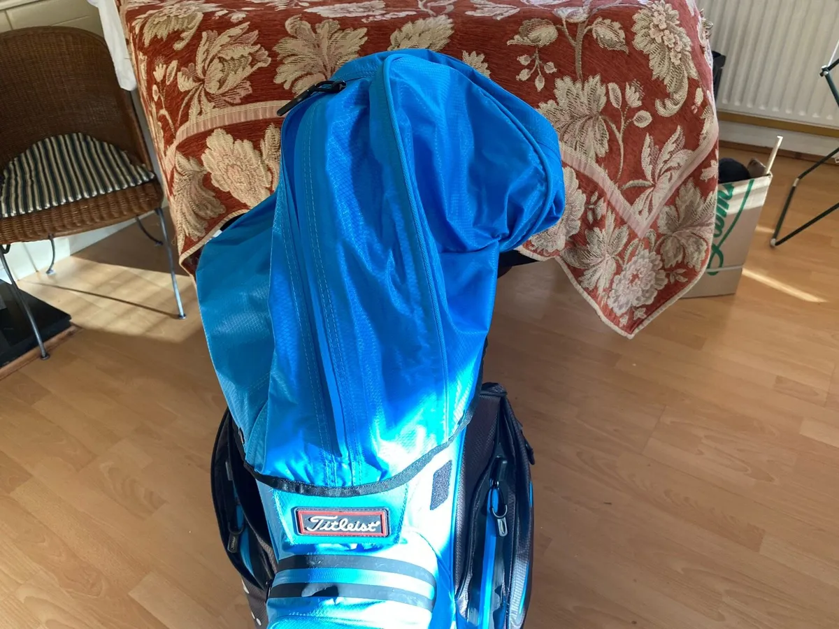 Titleist Staydry Cart bag - Image 2