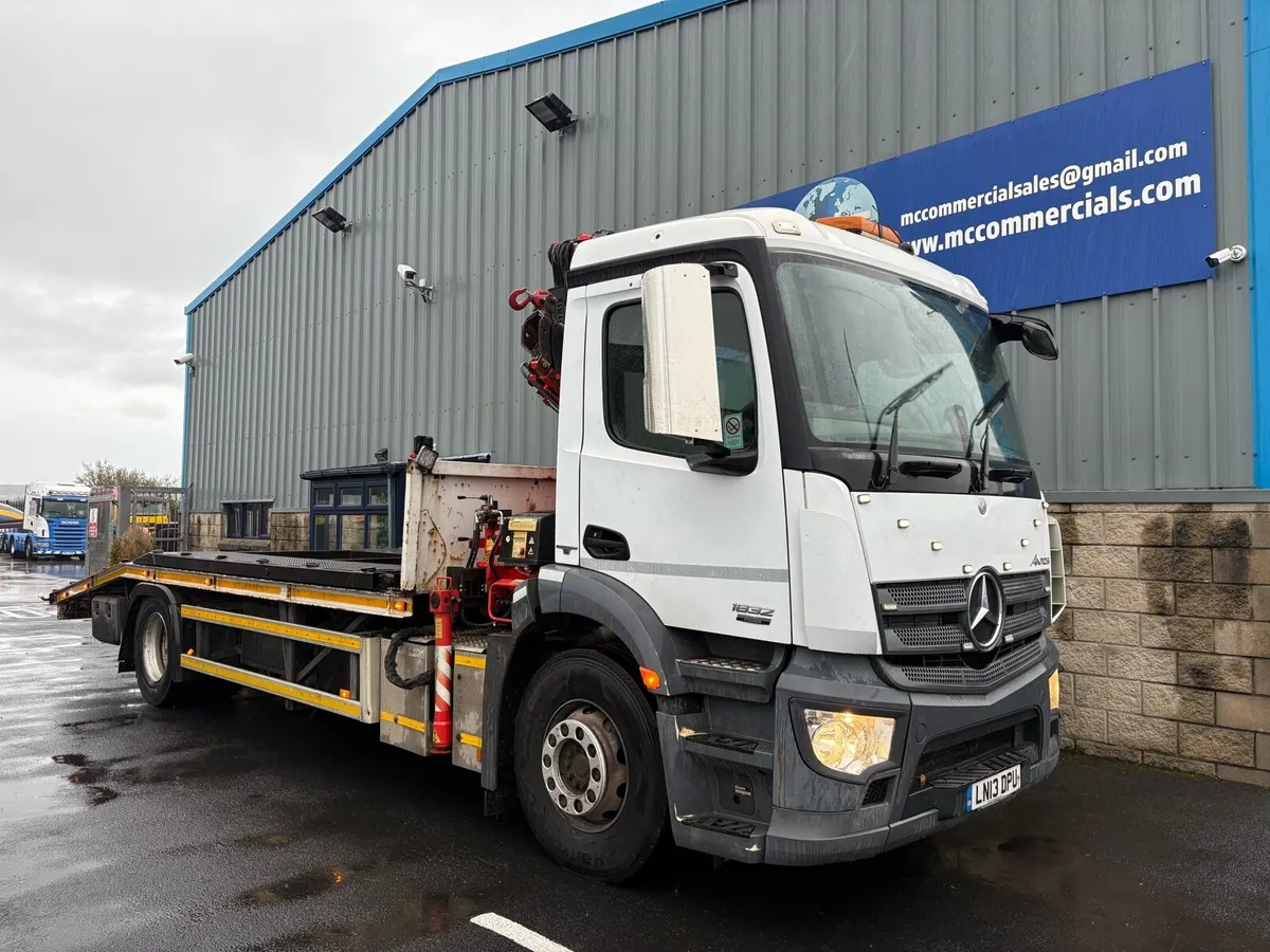 Mercedes Anots 1832 - Image 1