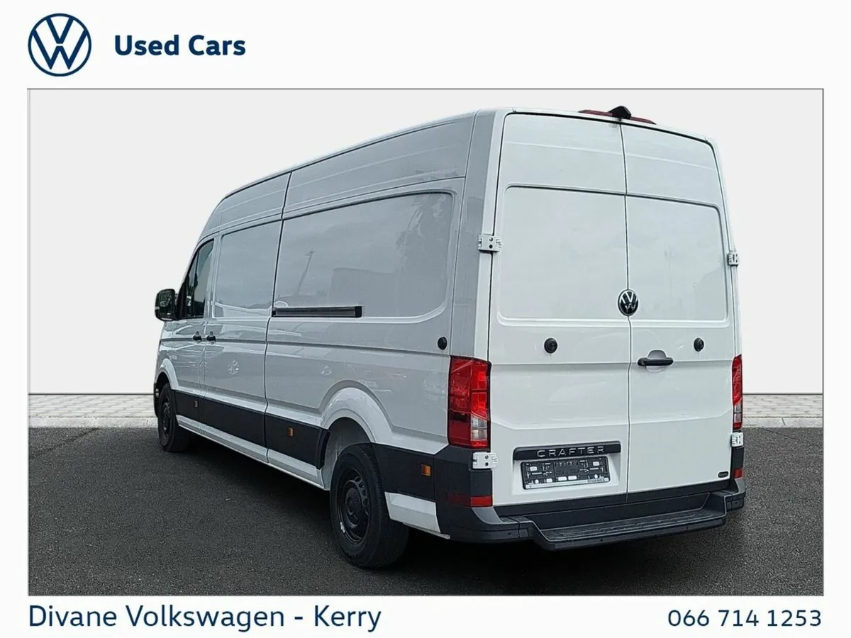 Volkswagen Crafter LWB HIGHLINE 140BHP - Image 4