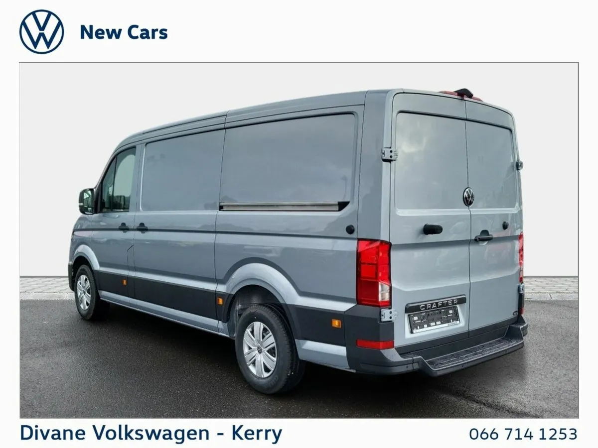 Volkswagen Crafter 177BHP HIGHLINE MWB 35  2.0 TDI - Image 4