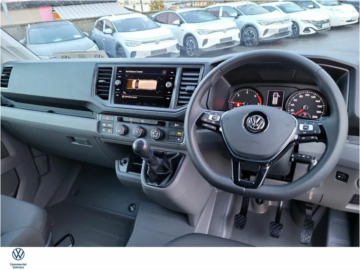 Volkswagen Crafter TRENDLINE 2.0 TDI 140BHP MWB HI - Image 2