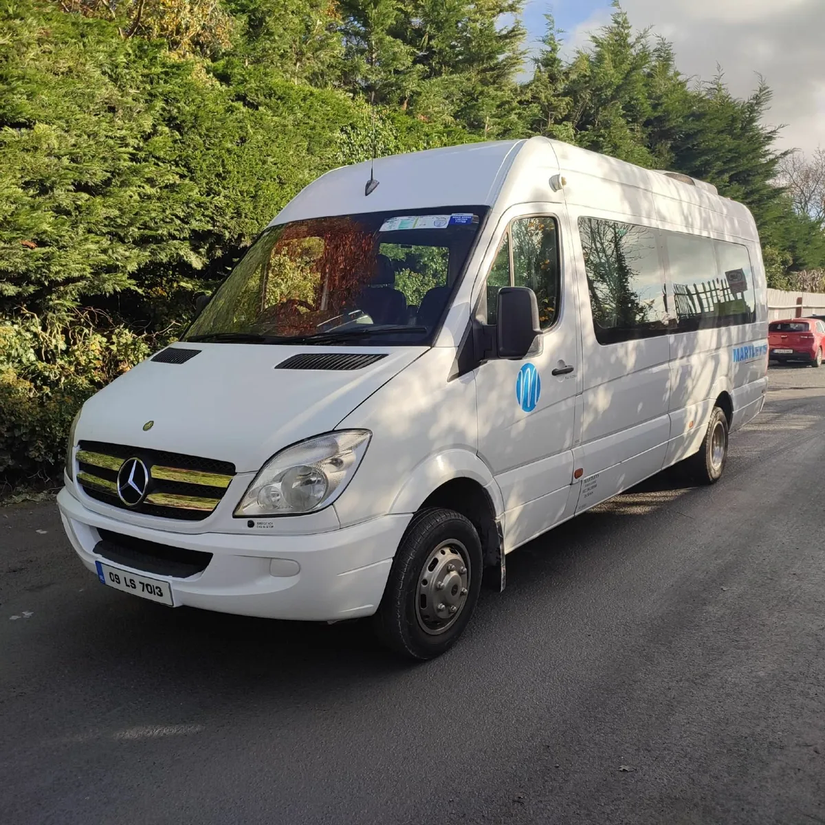 Mercedes-Benz Sprinter 2009 Minibus (19 Seats) - Image 1