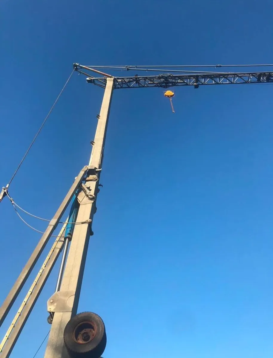 Self Errecting crane GRU - Image 1
