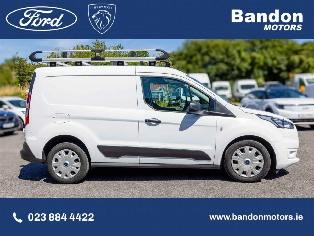 Ford Transit Connect TRANSIT CONNECT HP TREND 3 SE - Image 4