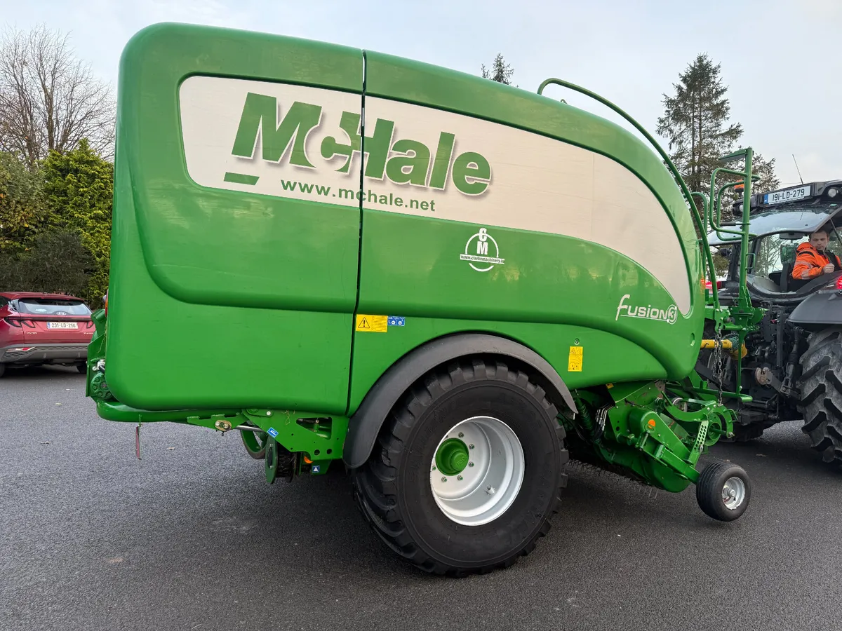 McHale Fusion 3 Plus - Image 1