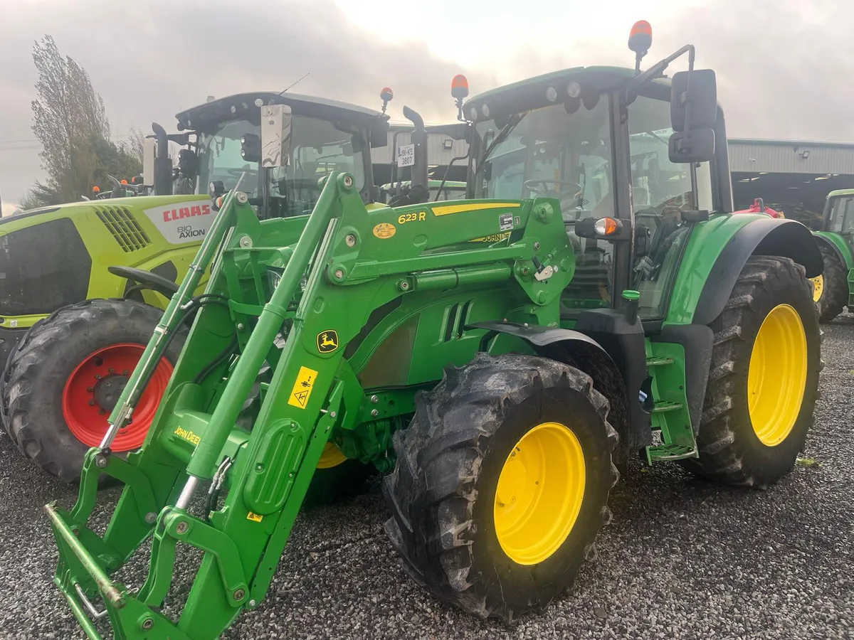 2019 John Deere 6120M - Image 2