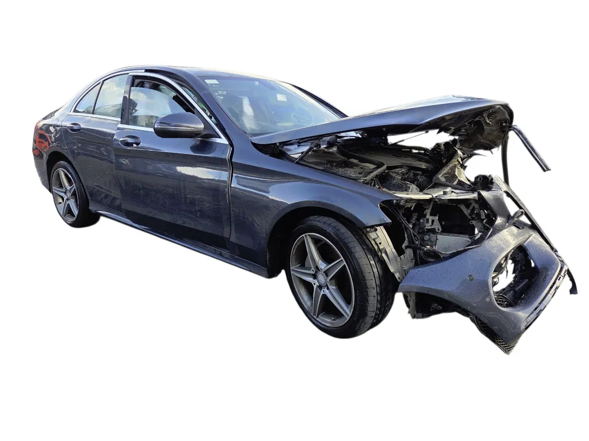 2016 MERCEDES BENZ C CLASS  For Breaking/Dismantli - Image 1