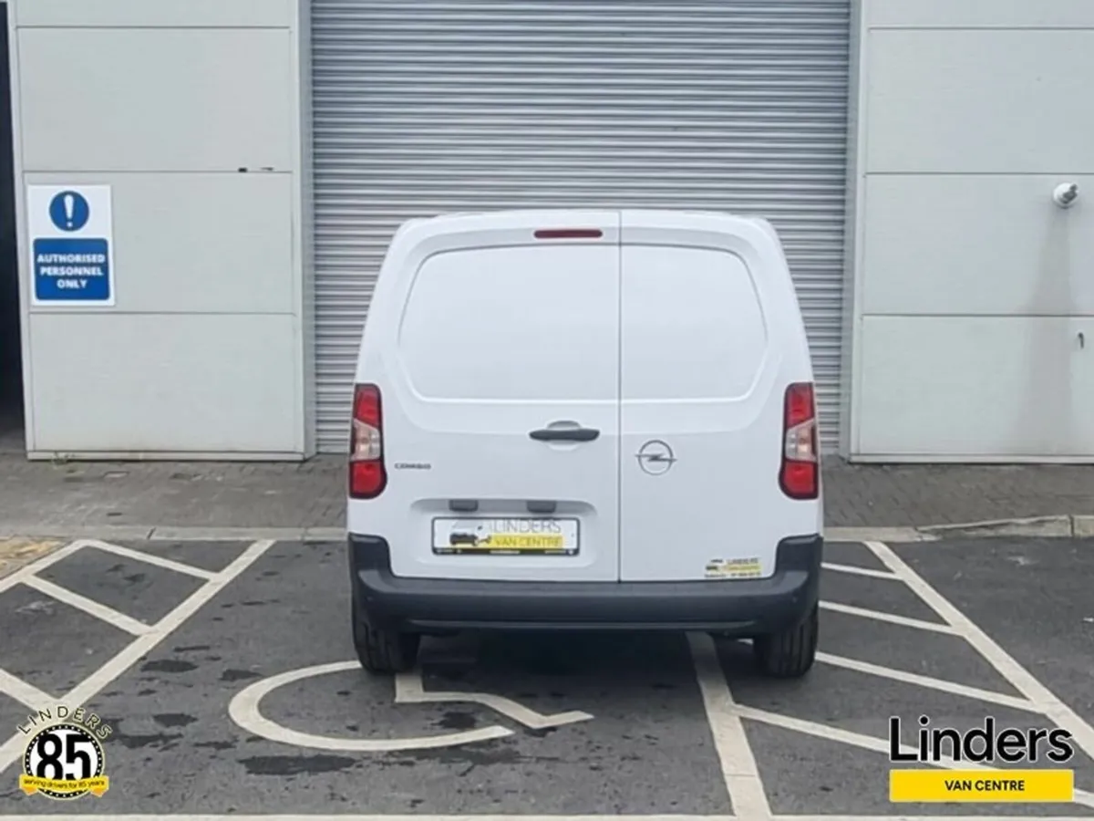 Opel Combo NO DEPOSIT LEASE - Image 3