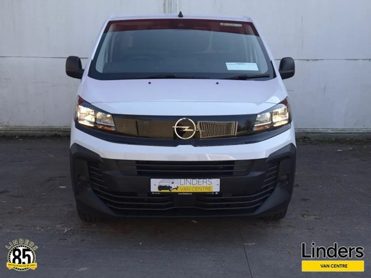 Opel Vivaro LWB 261 5 YEAR WARRANTY - Image 2