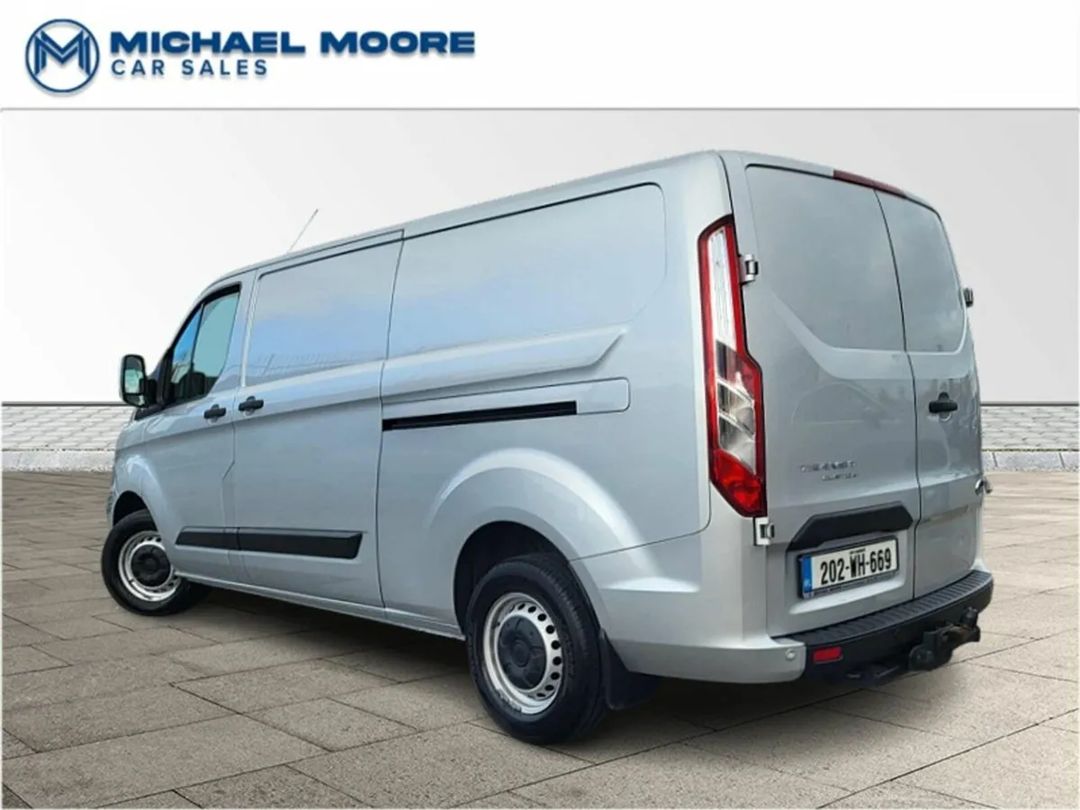 Ford Transit Custom 300L LWB TREND 2.0d 130BHP 5DR - Image 3