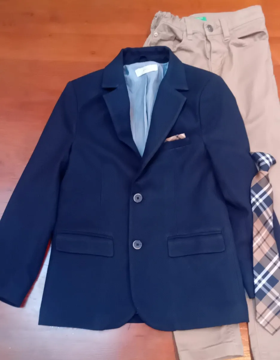 Boys suit - Image 2